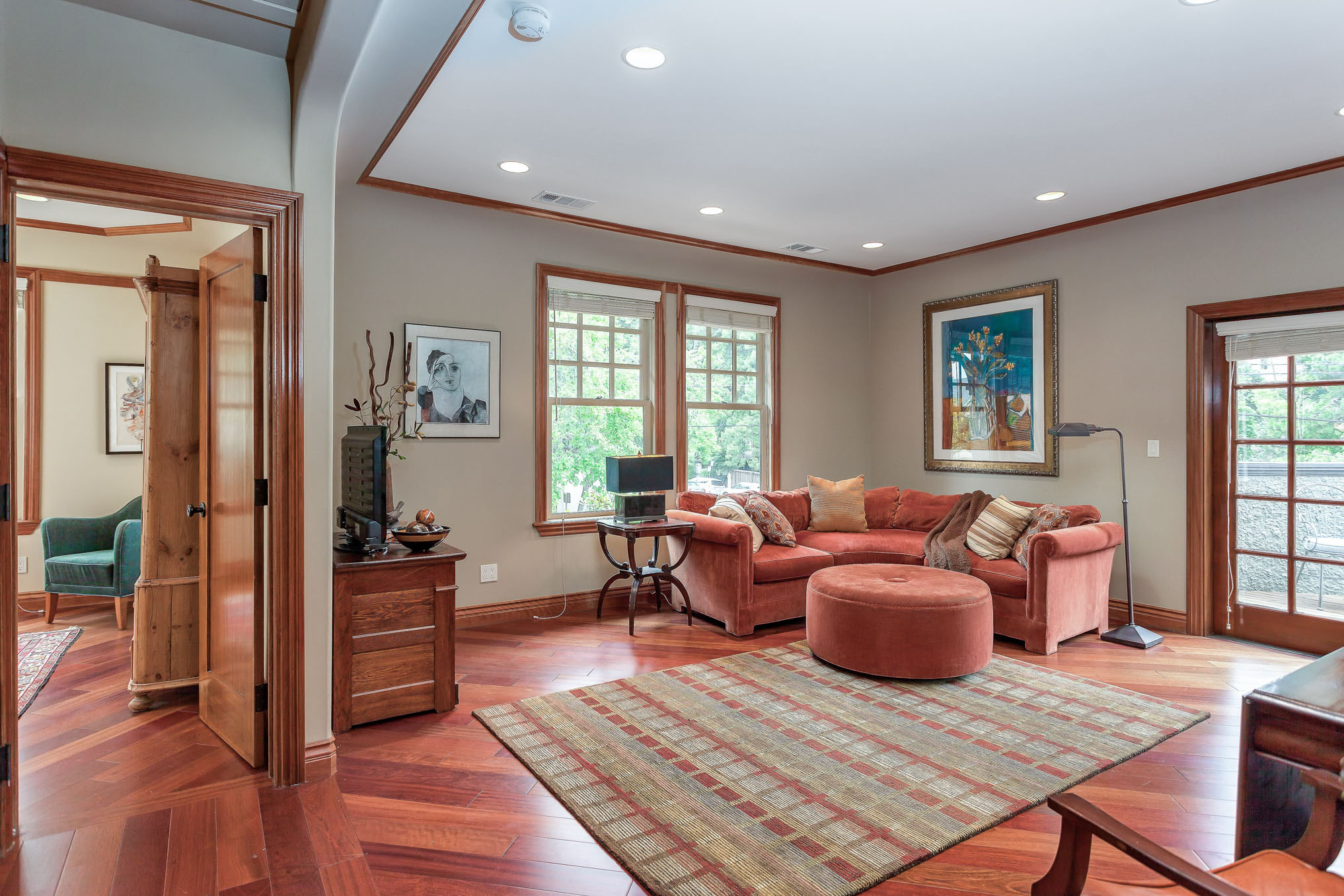  2844 Woolsey St, Berkeley—Condo in historic Tudor house—Andy Read Realtor—Photo 3
