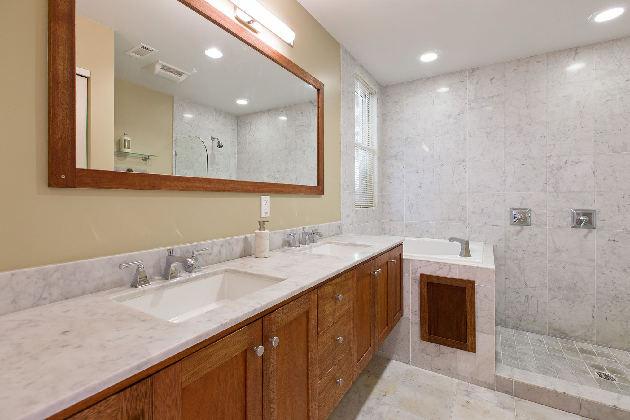  2104 6th St, Berkeley—Modern Loft Style Condo in adaptive re-use—Andy Read Realtor—Photo 8