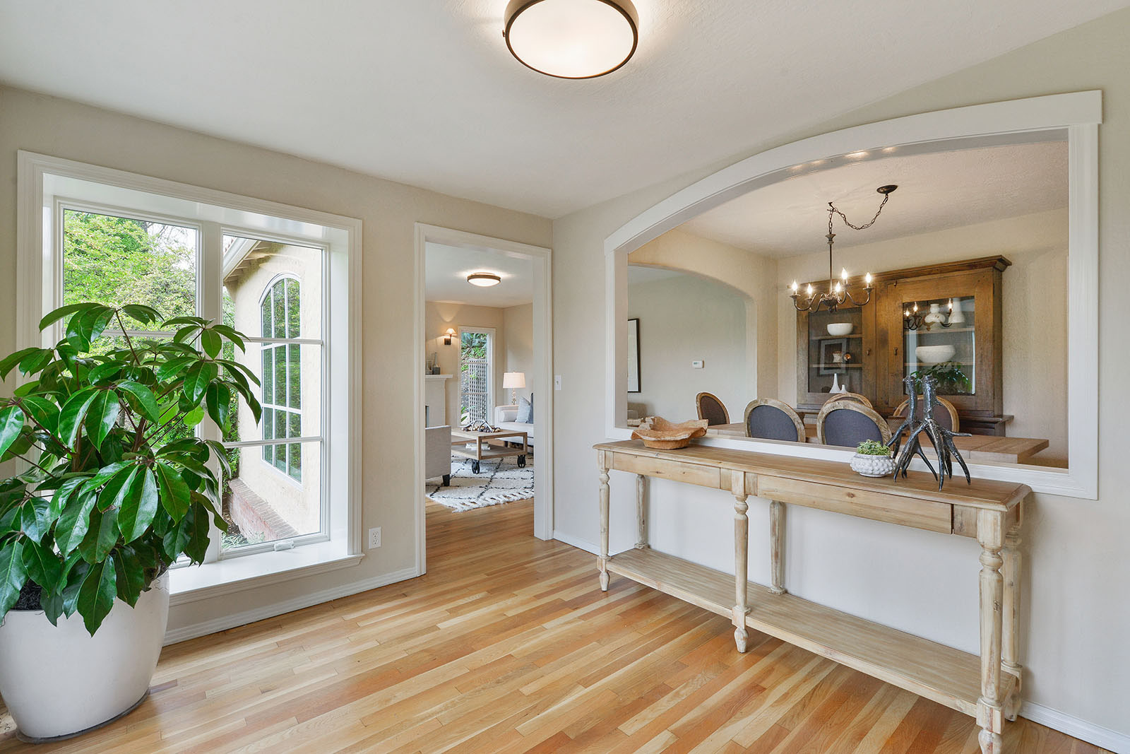  690 Glenside Dr, Lafayette—Burton Valley Mediterranean architecture home—Andy Read Realtor—Photo 4