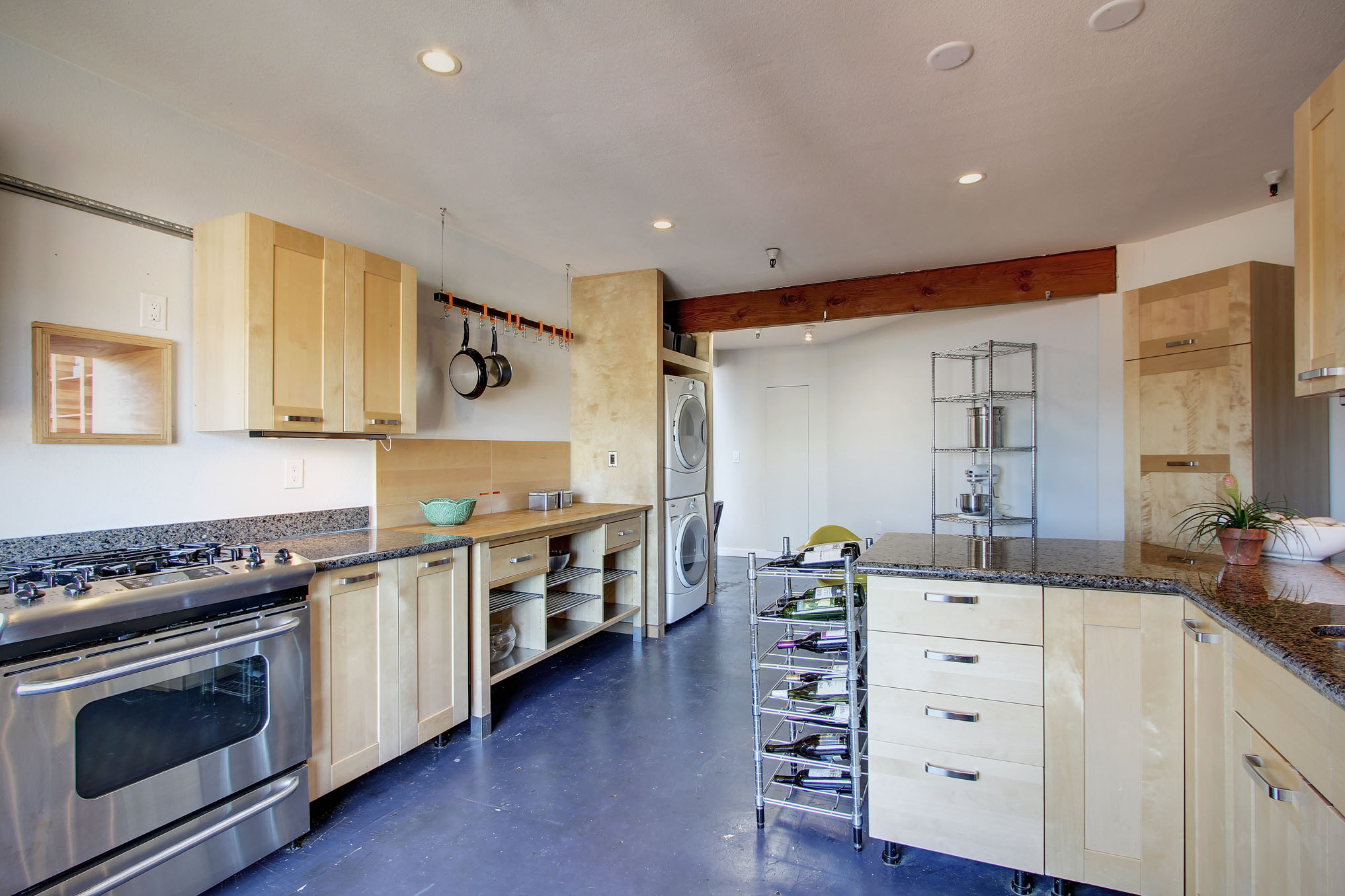  4053 Harlan St #301, Emeryville—Live/Work Loft in Besler Building Lofts historic steam engine manufacturing facility adaptive—Andy Read Realtor—Photo 10
