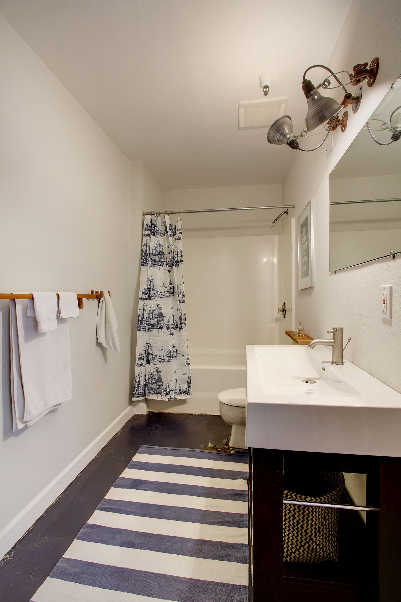  4053 Harlan St #301, Emeryville—Live/Work Loft in Besler Building Lofts historic steam engine manufacturing facility adaptive—Andy Read Realtor—Photo 13