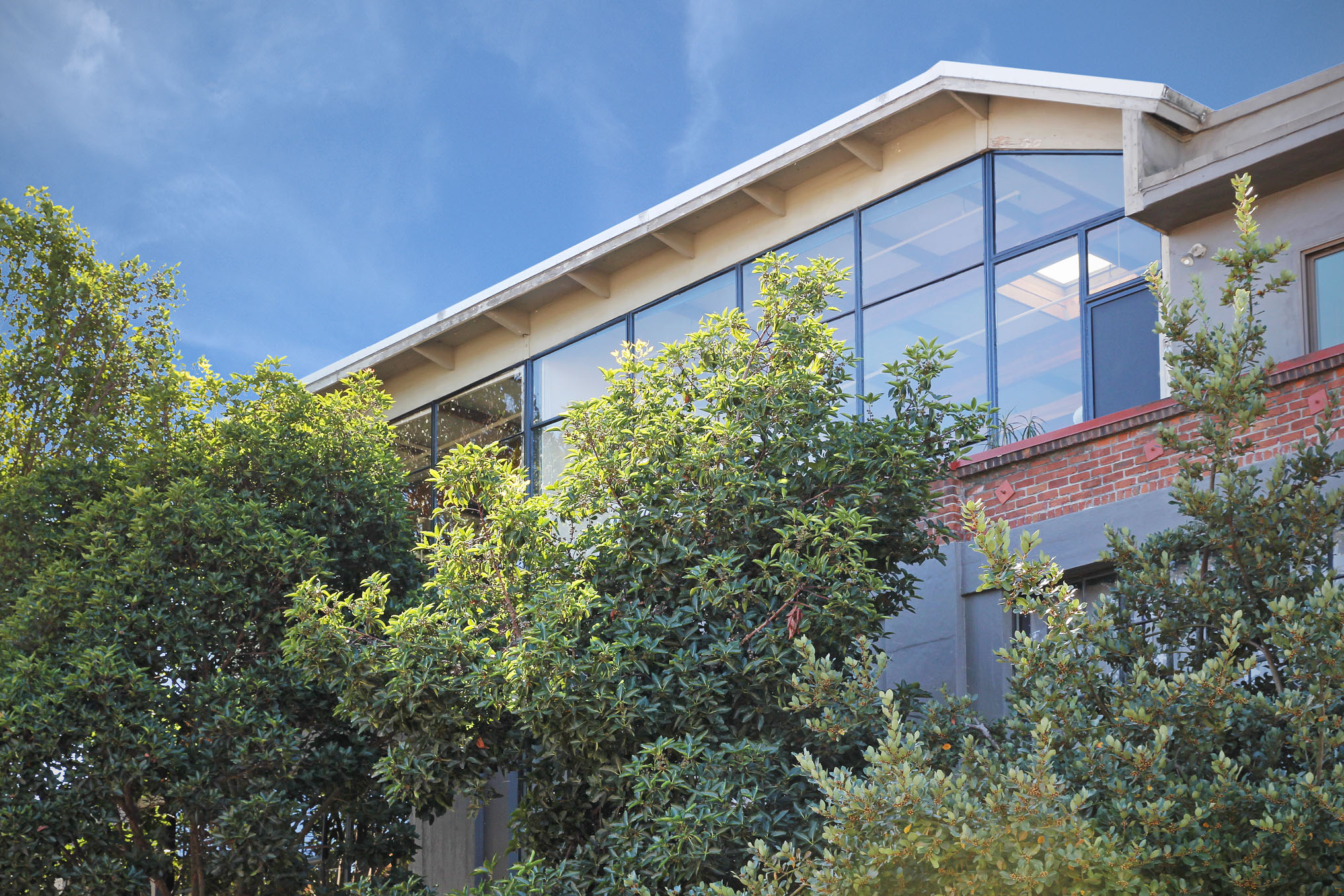  4053 Harlan St #301, Emeryville—Live/Work Loft in Besler Building Lofts historic steam engine manufacturing facility adaptive—Andy Read Realtor—Photo 15