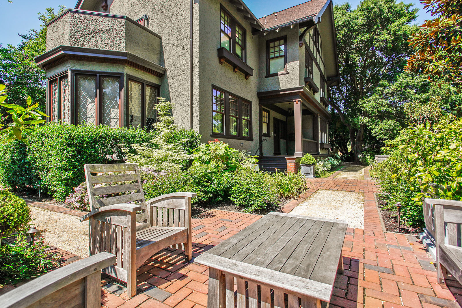  2844 Woolsey St, Berkeley—Condo in historic Tudor house—Andy Read Realtor—Photo 1