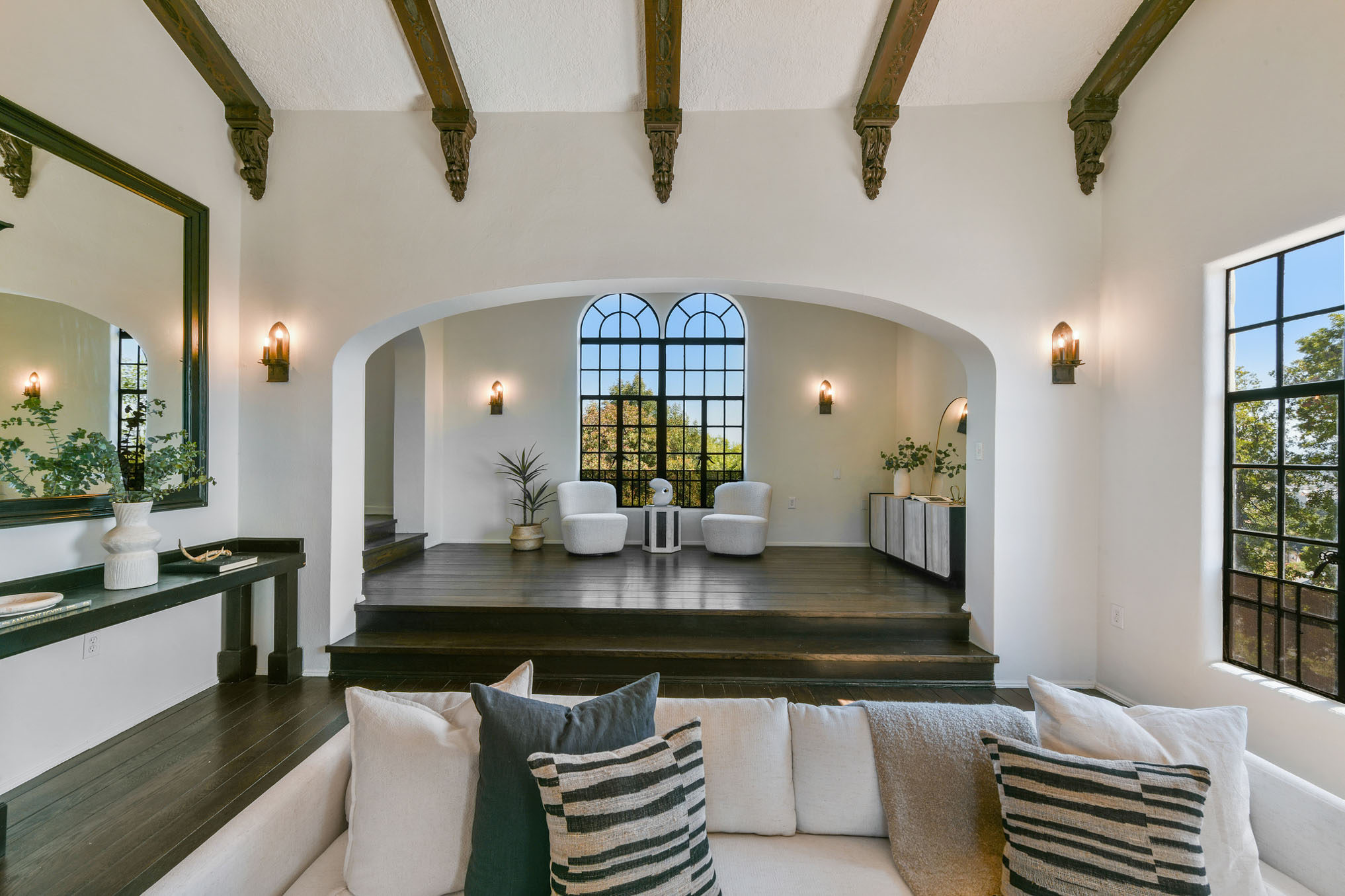  3500 Calandria Ave, Oakland—Spanish Hacienda Mediterranean Architecture—Andy Read Realtor—Photo 7