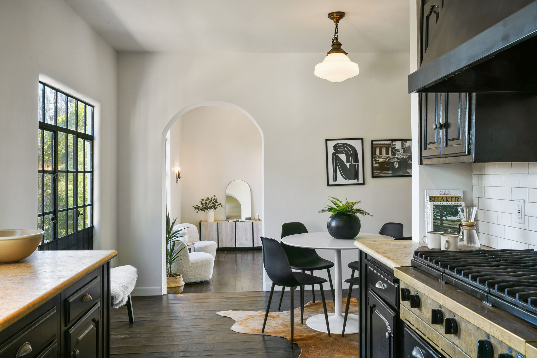  3500 Calandria Ave, Oakland—Spanish Hacienda Mediterranean Architecture—Andy Read Realtor—Photo 10