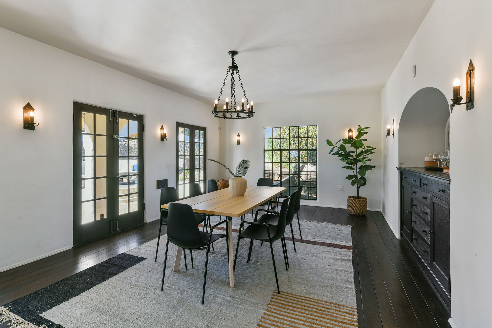  3500 Calandria Ave, Oakland—Spanish Hacienda Mediterranean Architecture—Andy Read Realtor—Photo 11