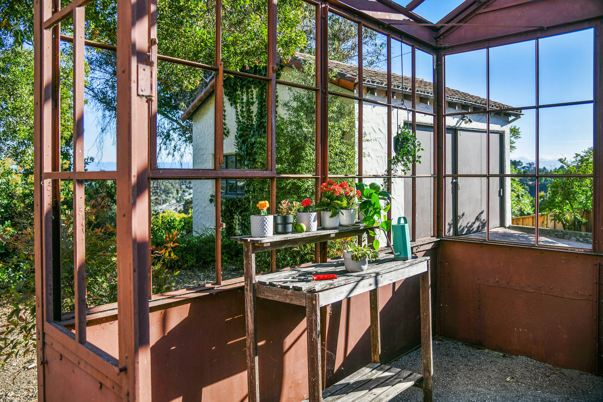  3500 Calandria Ave, Oakland—Spanish Hacienda Mediterranean Architecture—Andy Read Realtor—Photo 18