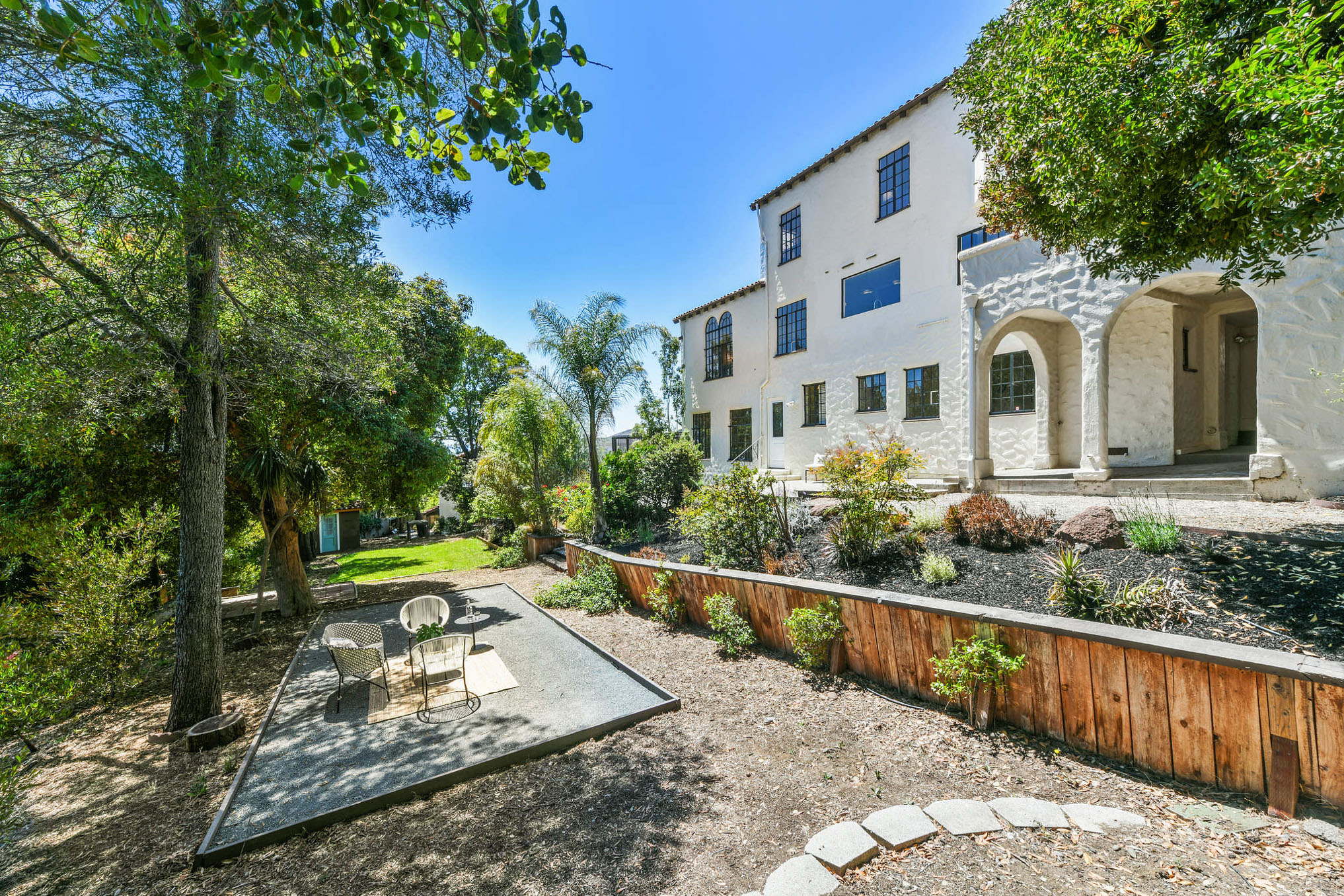 3500 Calandria Ave, Oakland—Spanish Hacienda Mediterranean Architecture—Andy Read Realtor—Photo 2