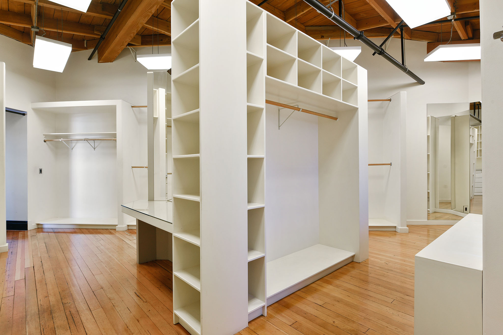  American Bag Building, Oakland—Mixed Use Live/Work Office Building Jack London—Andy Read Realtor—Photo 7