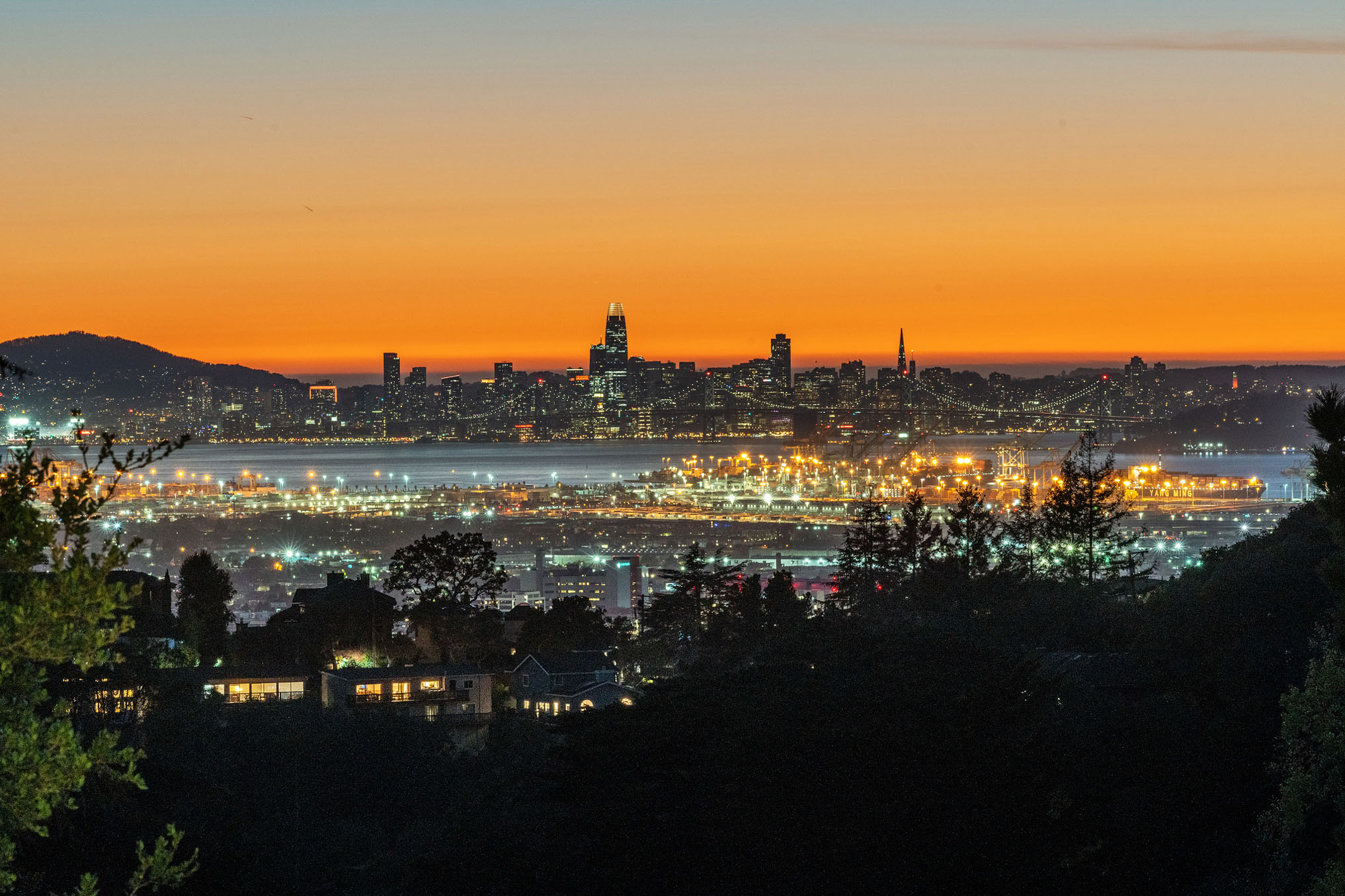  5869 Estates Dr, Oakland—Modern Architecture Oakland Hills Real Estate—Andy Read Realtor—Photo 35