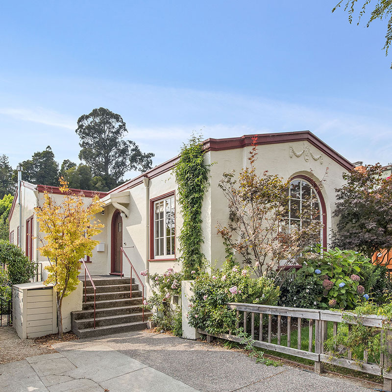 5915 Chabot Crest, Oakland - Andy Read
