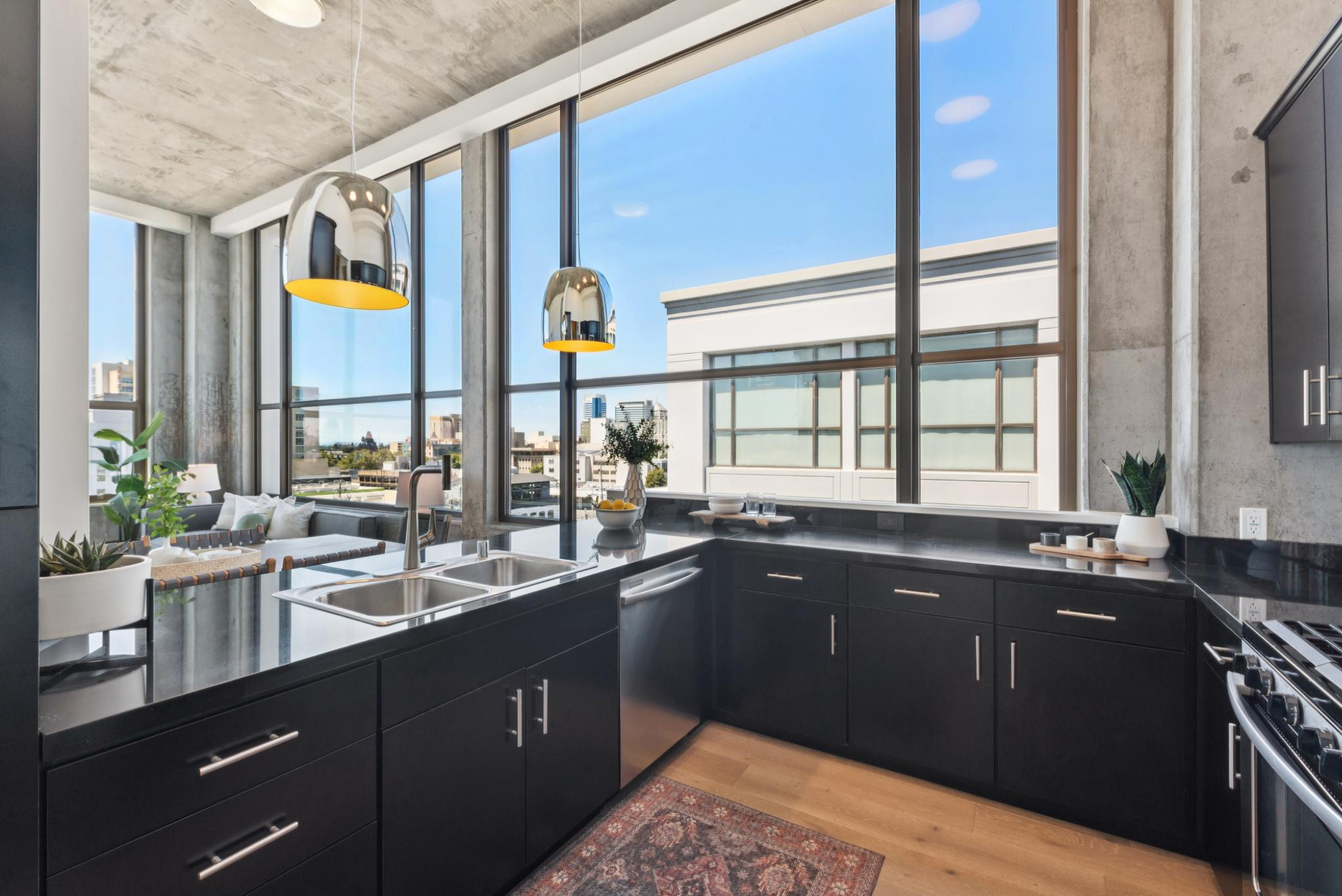 Oakland loft, Jack London Square Penthouse, Luxury Loft, The Bond, East Bay Loft—Andy Read Realtor—Photo 7