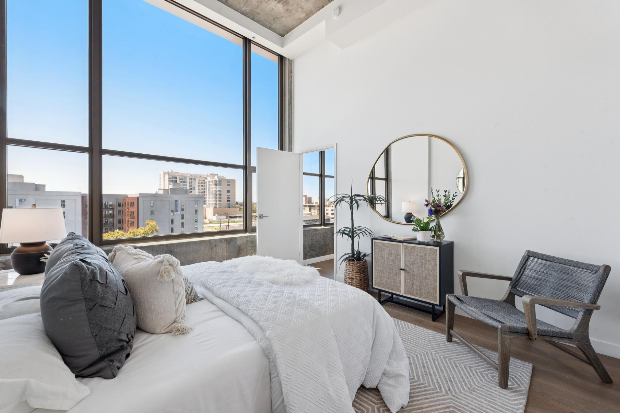  Oakland loft, Jack London Square Penthouse, Luxury Loft, The Bond, East Bay Loft—Andy Read Realtor—Photo 8