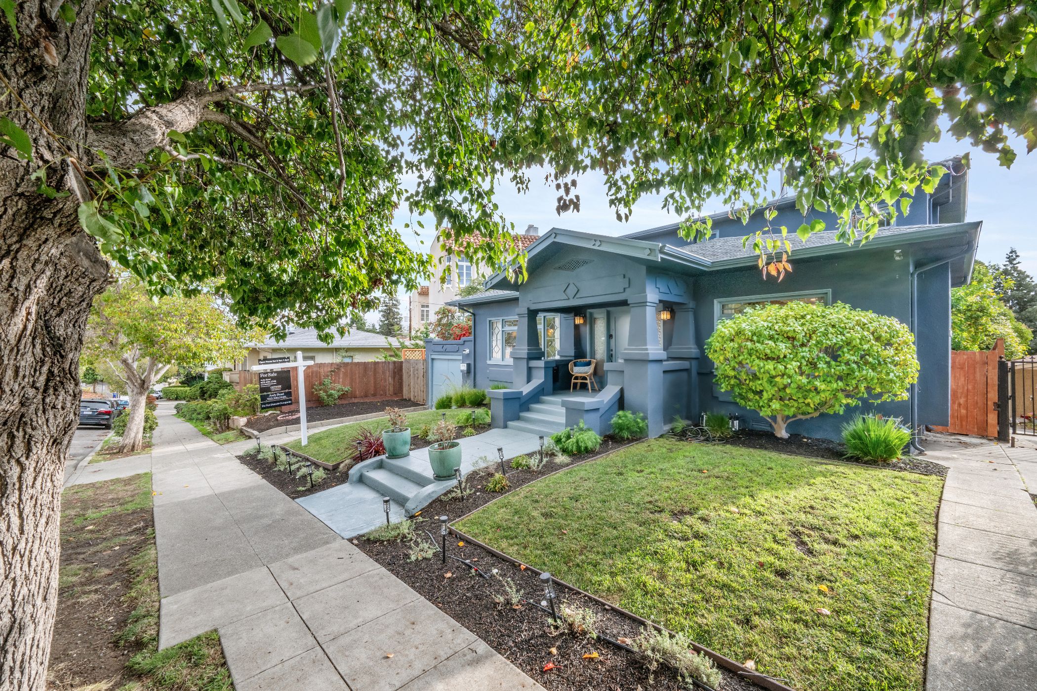 919 McKinley Ave, Oakland  - wonderfully updated Craftsman home in Oakland