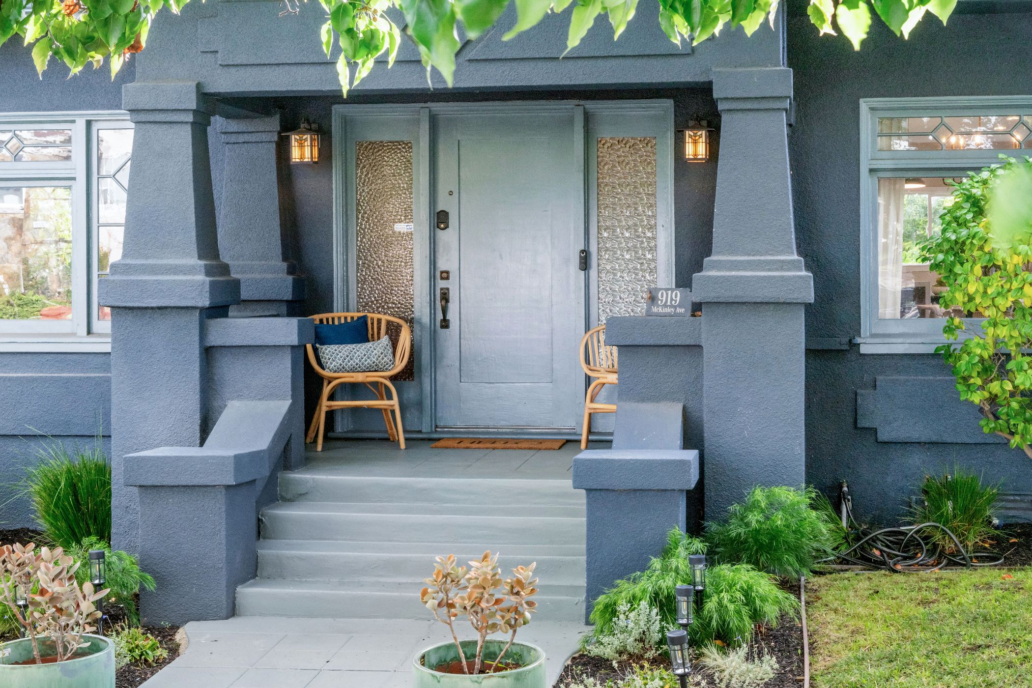  919 McKinley Ave, Oakland  - wonderfully updated Craftsman home in Oakland