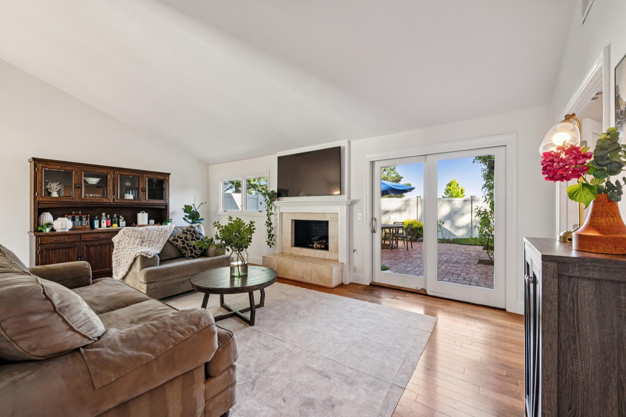 1912 Ascot Drive, Moraga - single-story home in Ascot Highlands atop Mulholland Ridge surrounded by open space and valley vie—Andy Read Realtor—Photo 5