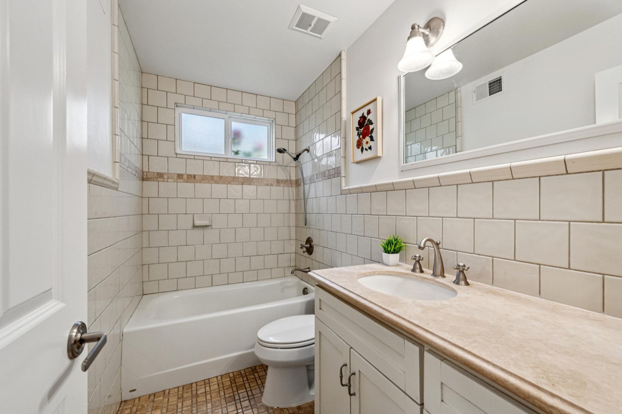  1912 Ascot Drive, Moraga - single-story home in Ascot Highlands atop Mulholland Ridge surrounded by open space and valley vie—Andy Read Realtor—Photo 14