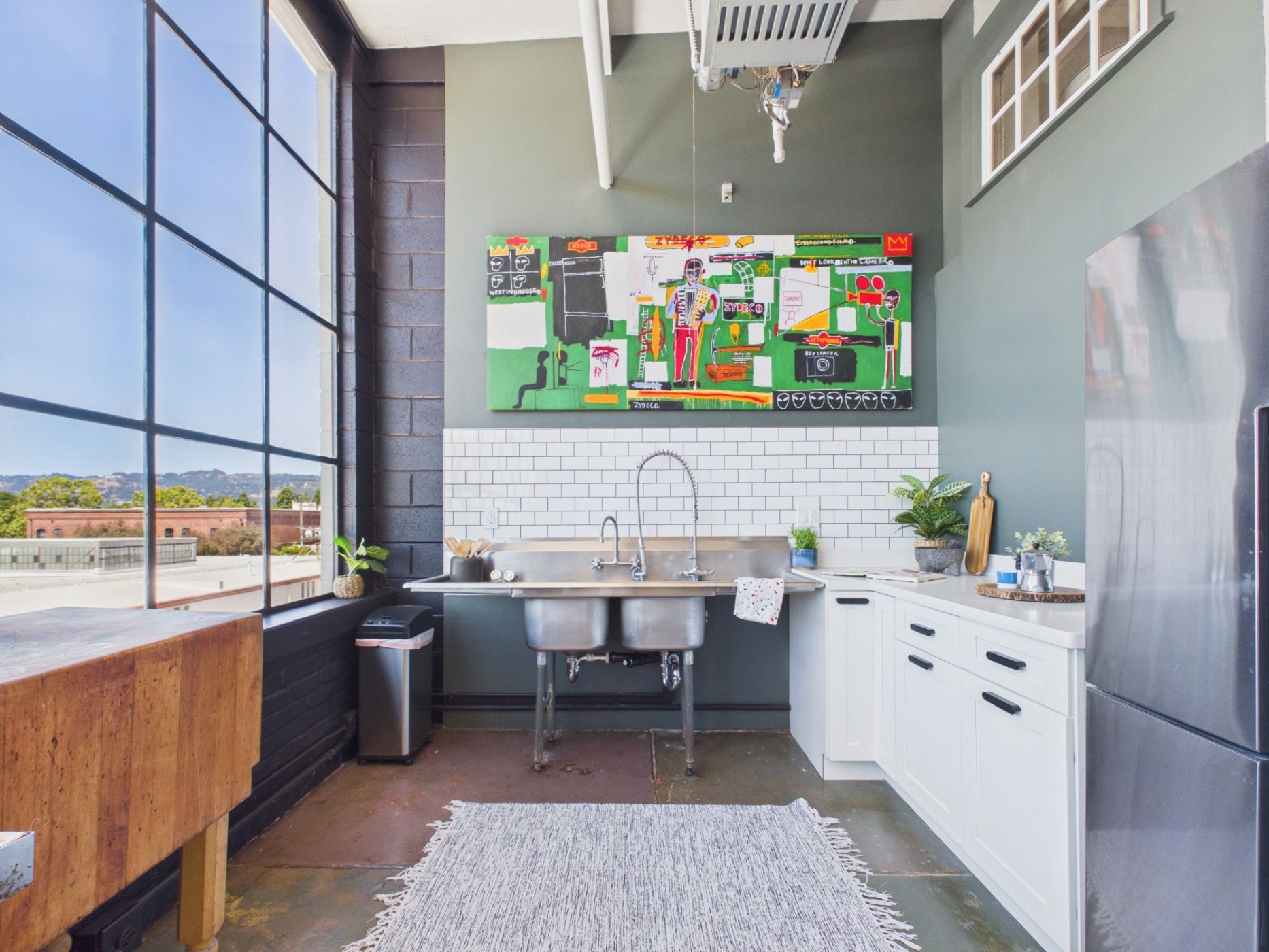  4053 Harlan St #315, Emeryville - top floor loft with massive floor-to-ceiling windows and views of the Berkeley Hills—Andy Read Realtor—Photo 18